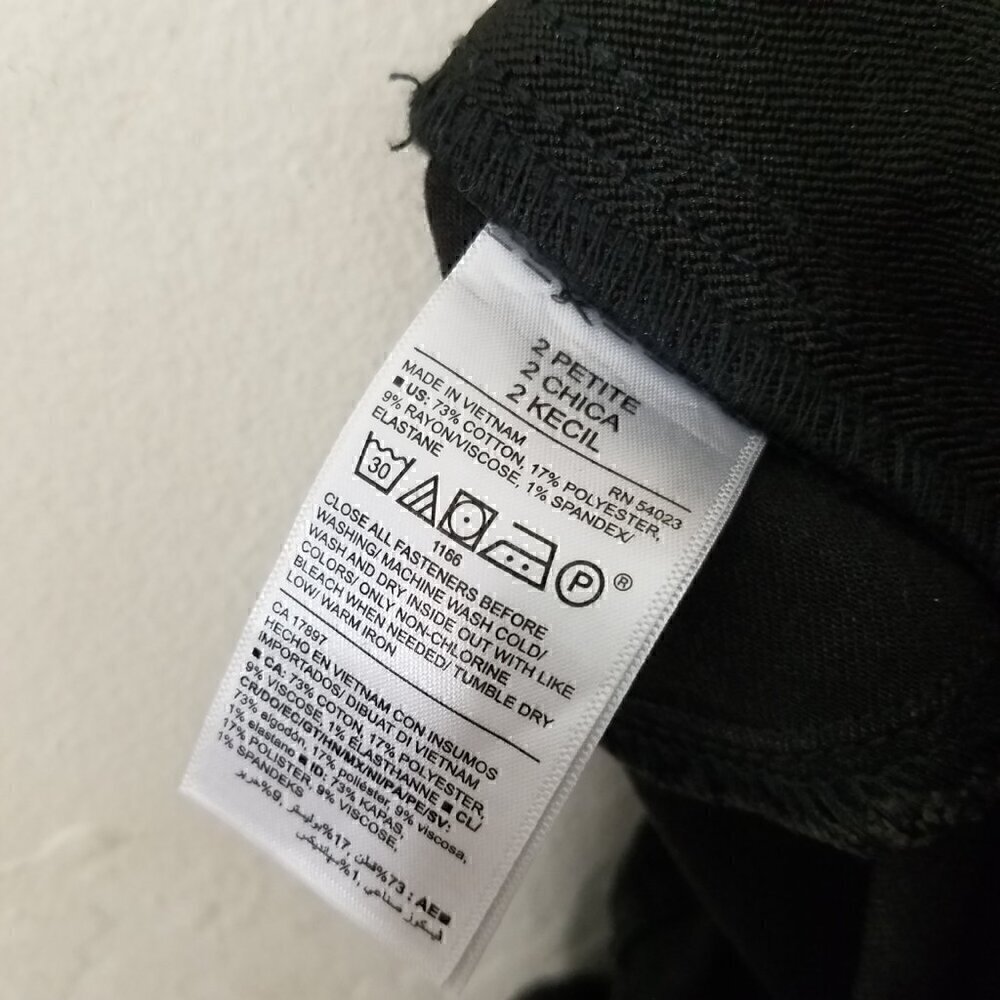 NWT Old Navy Petite Pull-On Jeans Jeggings Stretch Size 2P - Picture 6 of 6